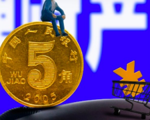 平衡收益与风险：探索高收益理财产品，稳健投资新策略
